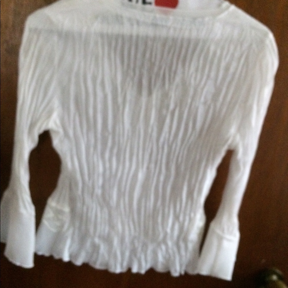 White Blouse with a v neck